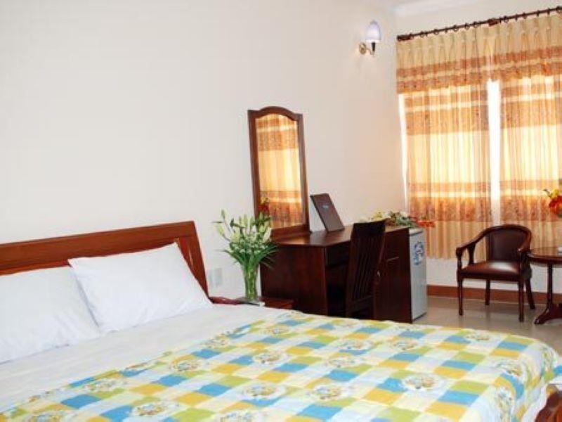 צ'או דוק Ha Long Hotel מראה חיצוני תמונה